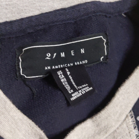 21Men Forever 21 Men Navy Blue Polka Dot Sweater Small - Picture 7 of 8